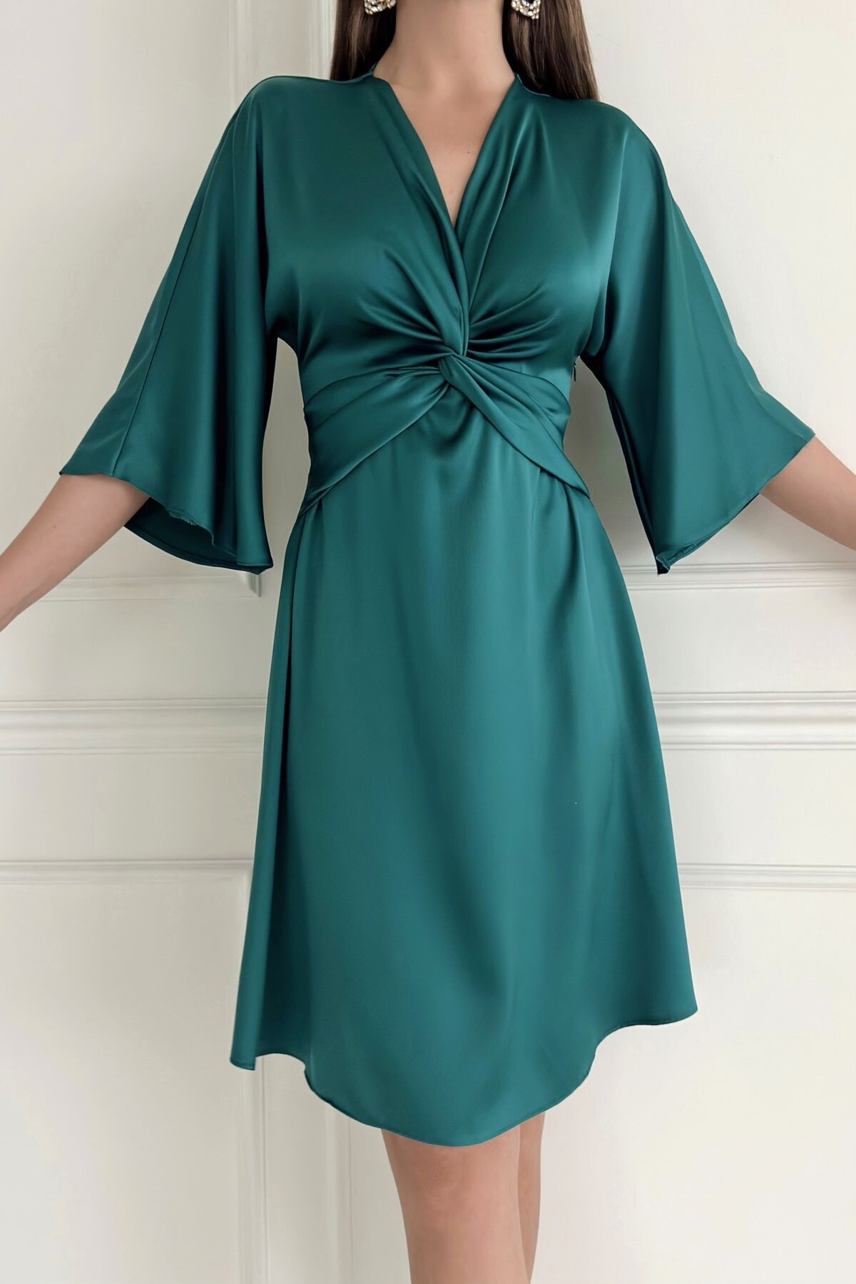 BET SLEEVE SATIN DRESS