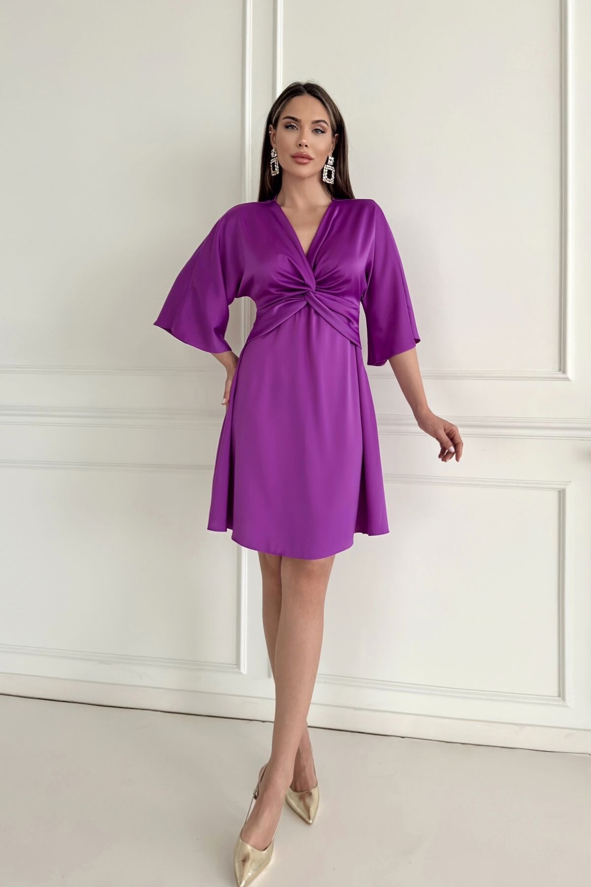 BET SLEEVE SATIN DRESS