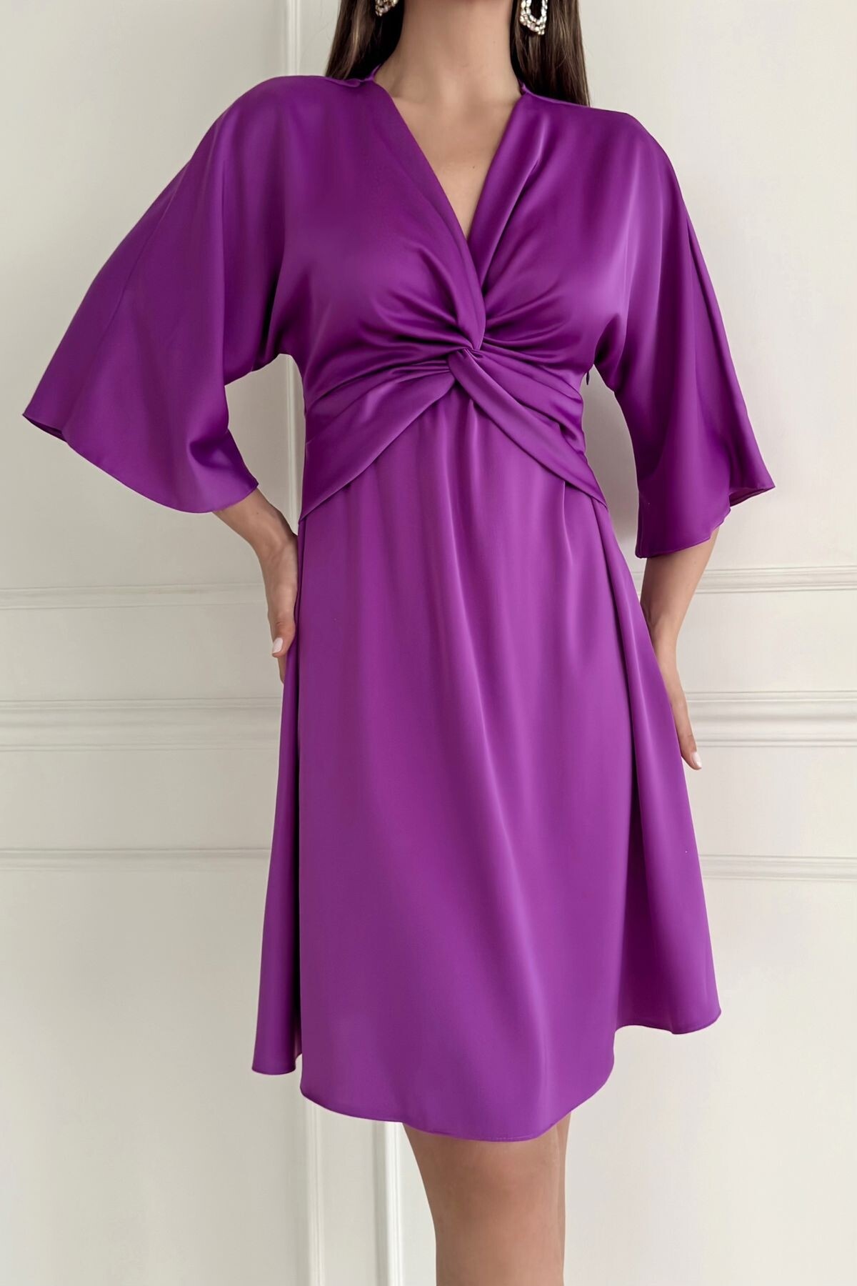 BET SLEEVE SATIN DRESS