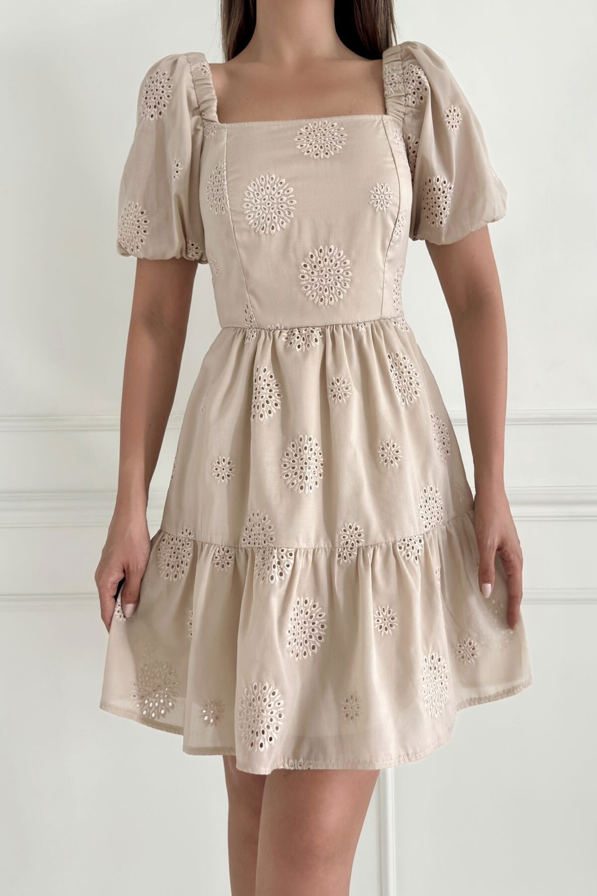 BRODERIE DRESS