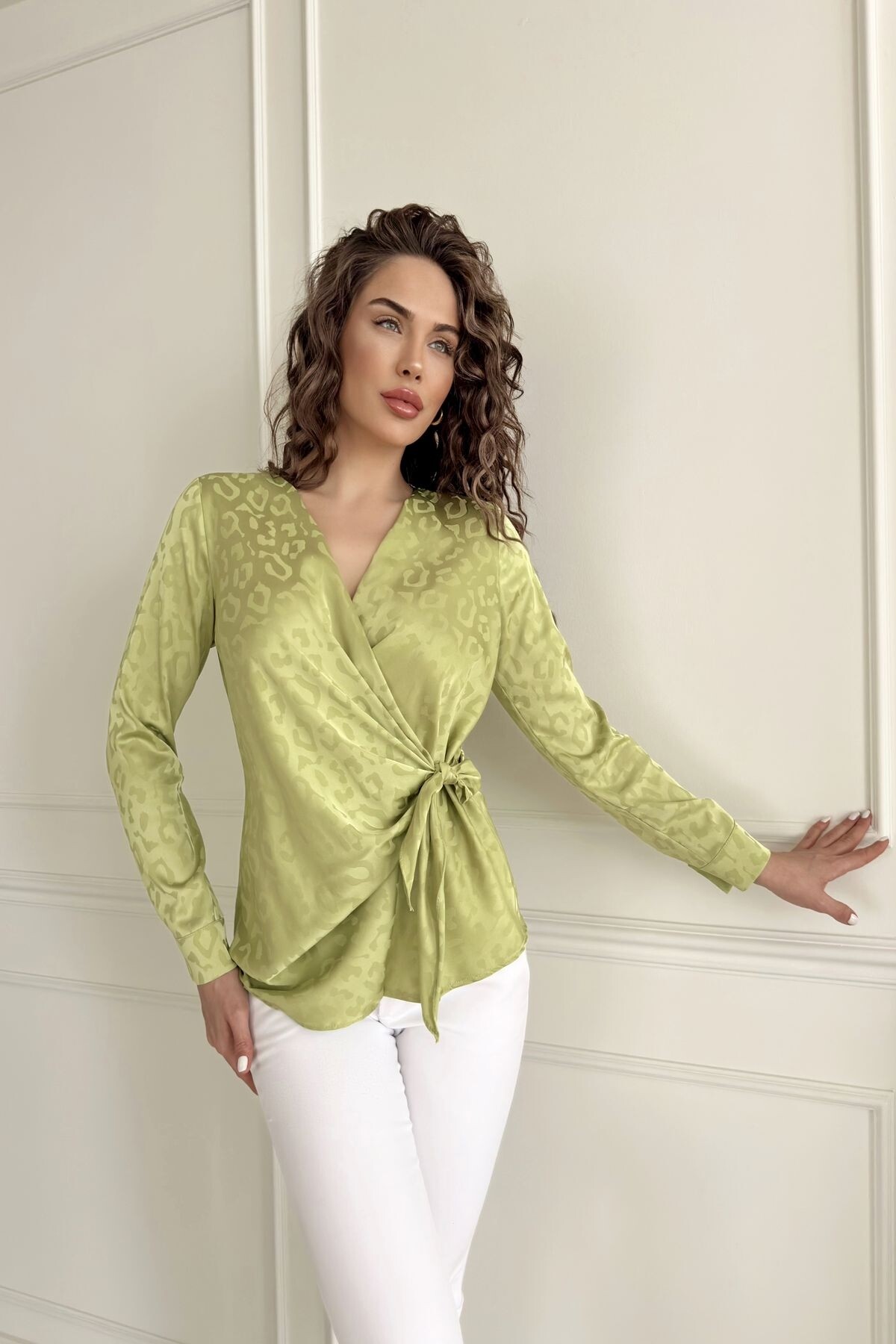 JACQUAR SATIN BLOUSE