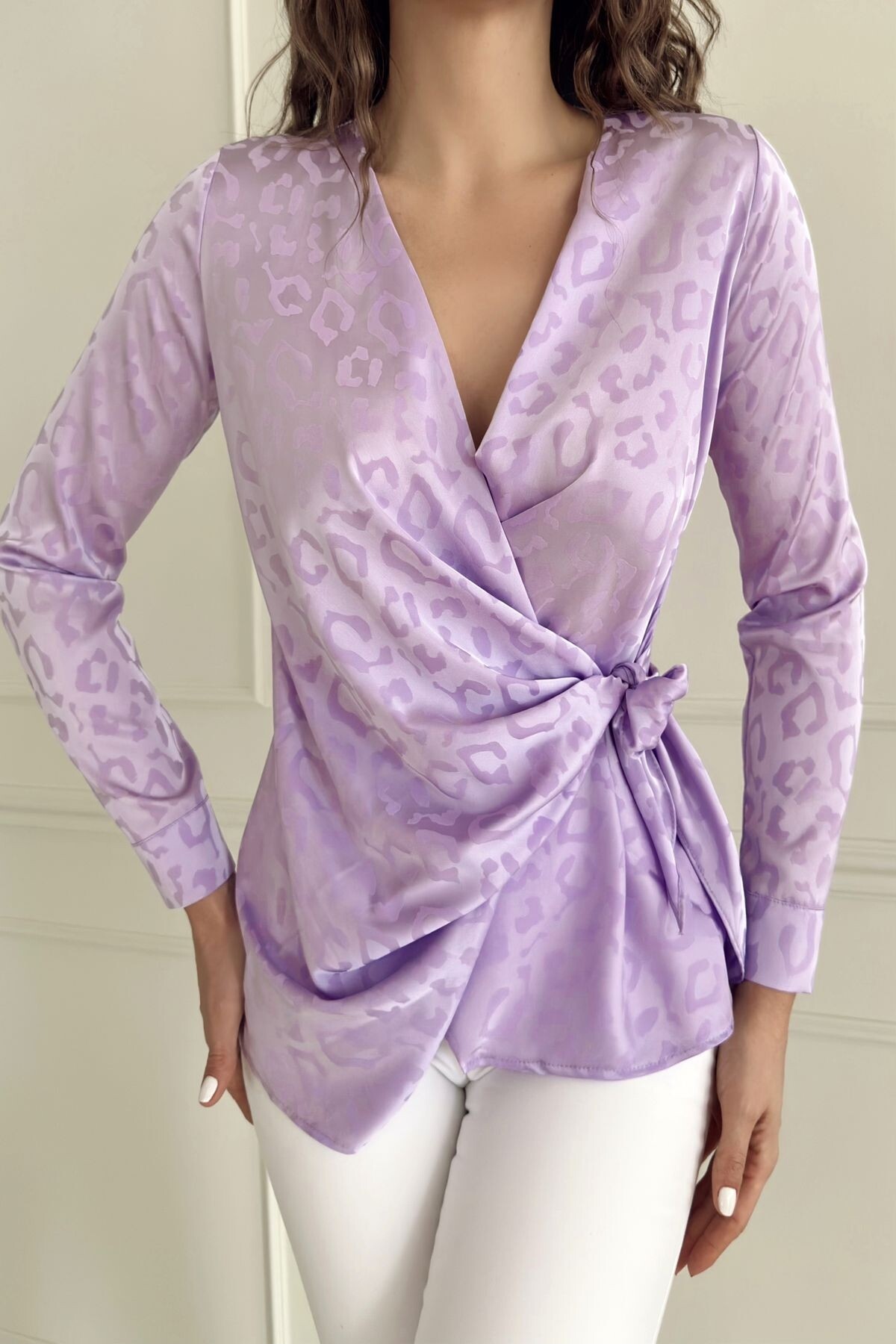 JACQUAR SATIN BLOUSE