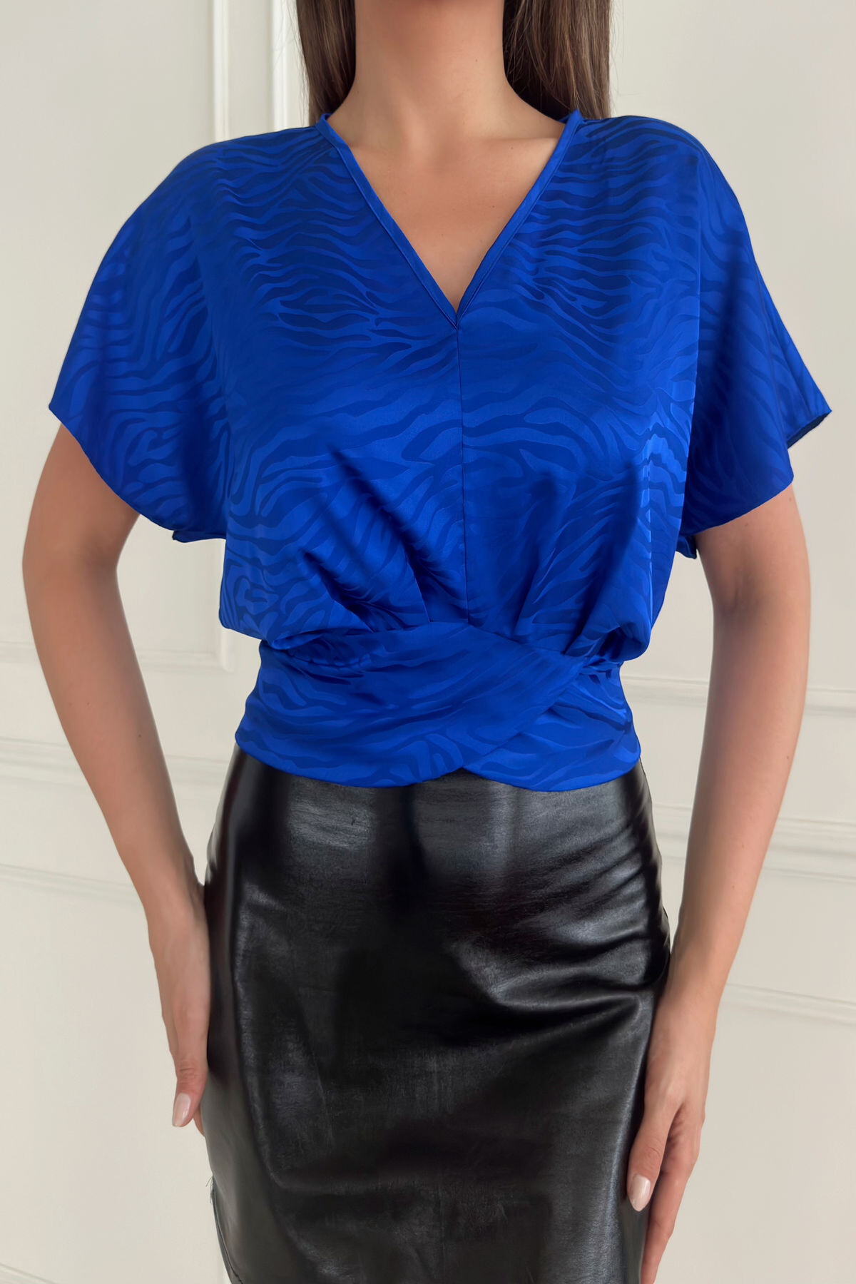 JACQUARD SATIN BLOUSE