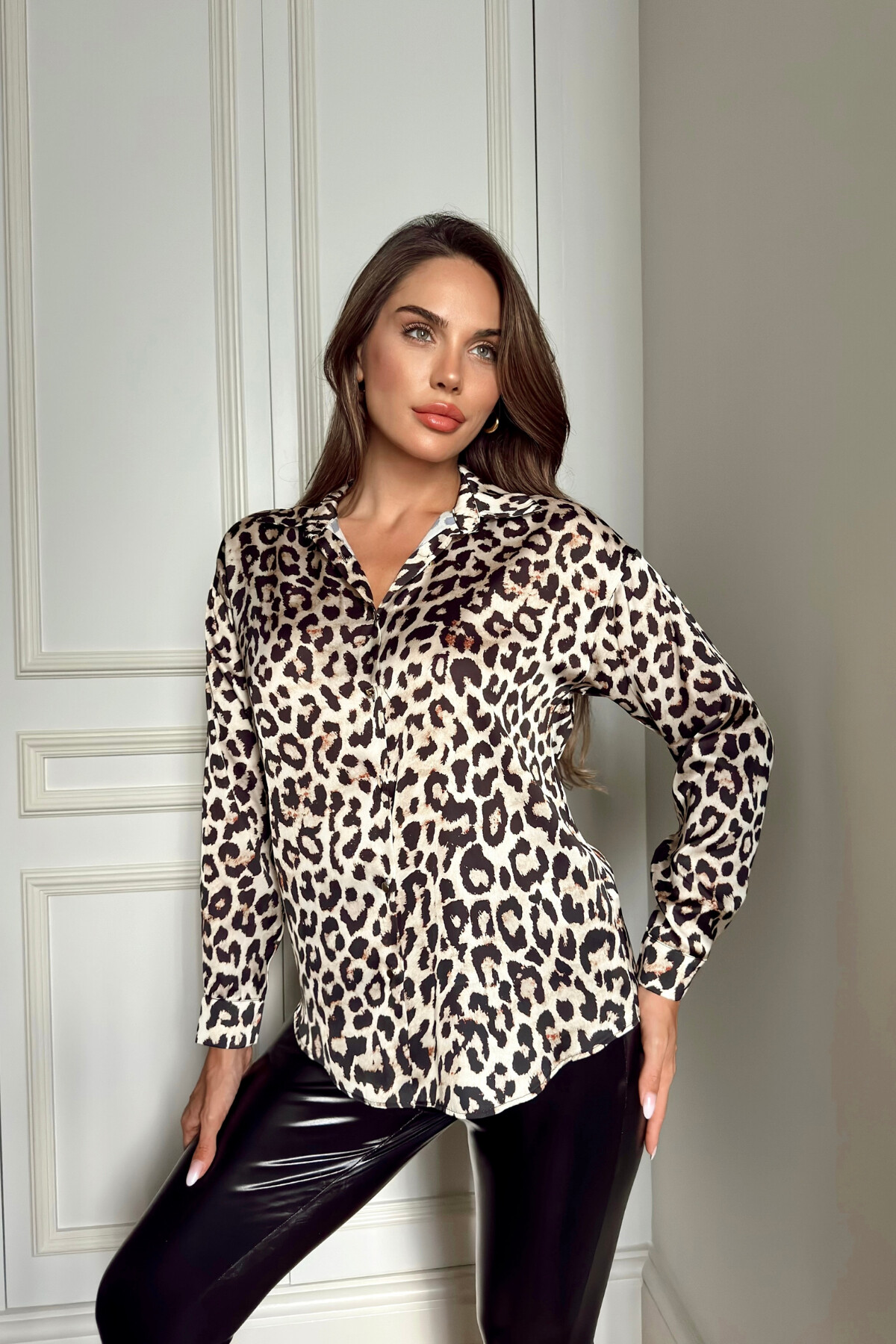 LEOPARD PRINT SATIN SHIRT