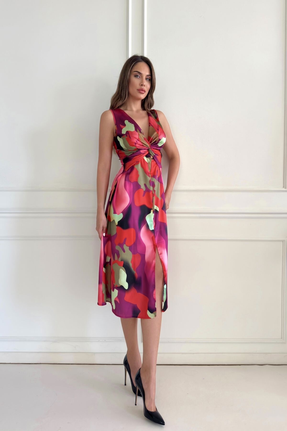 PATTERNED SATIN DRESS