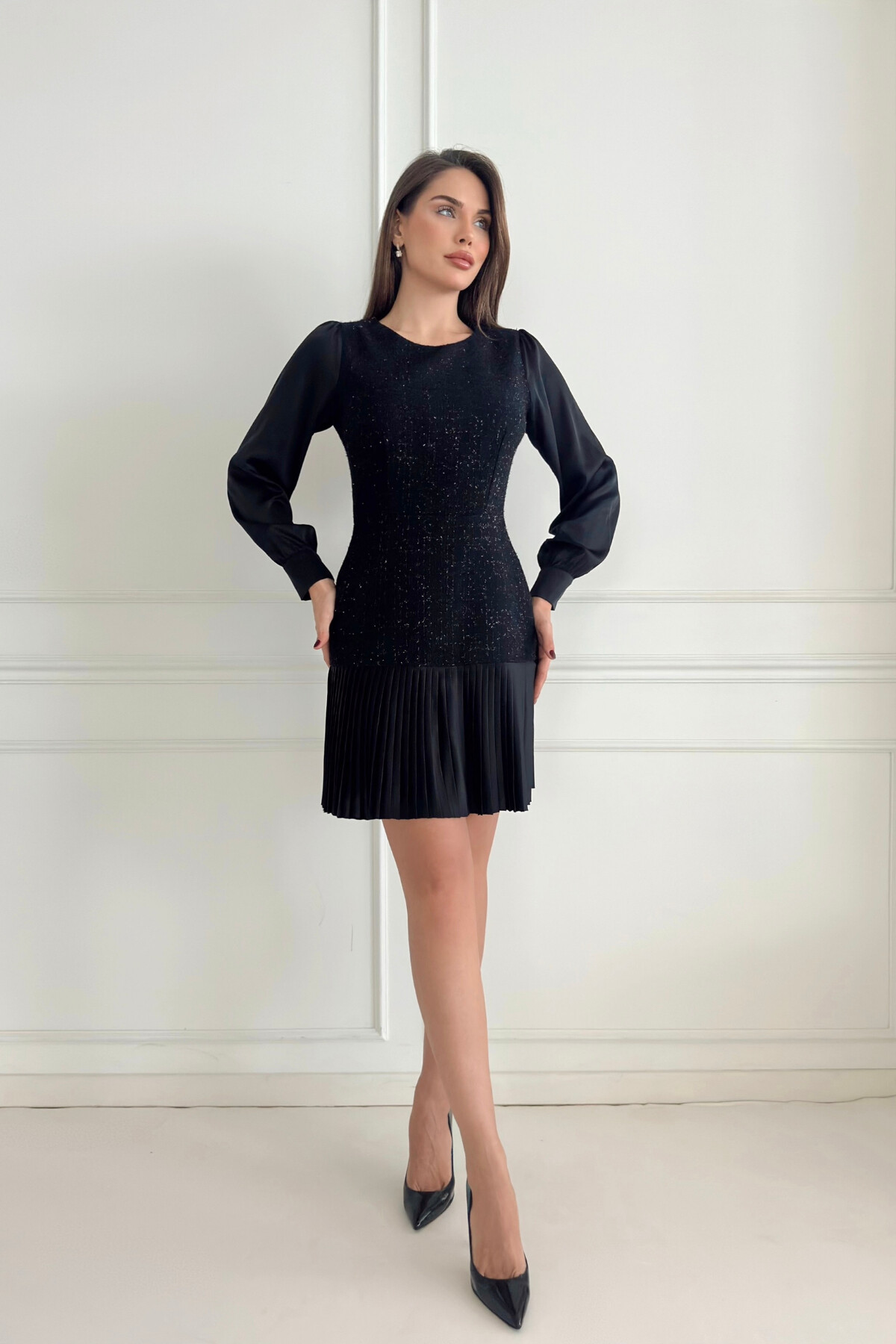 PLEATED CHANNEL DRESS