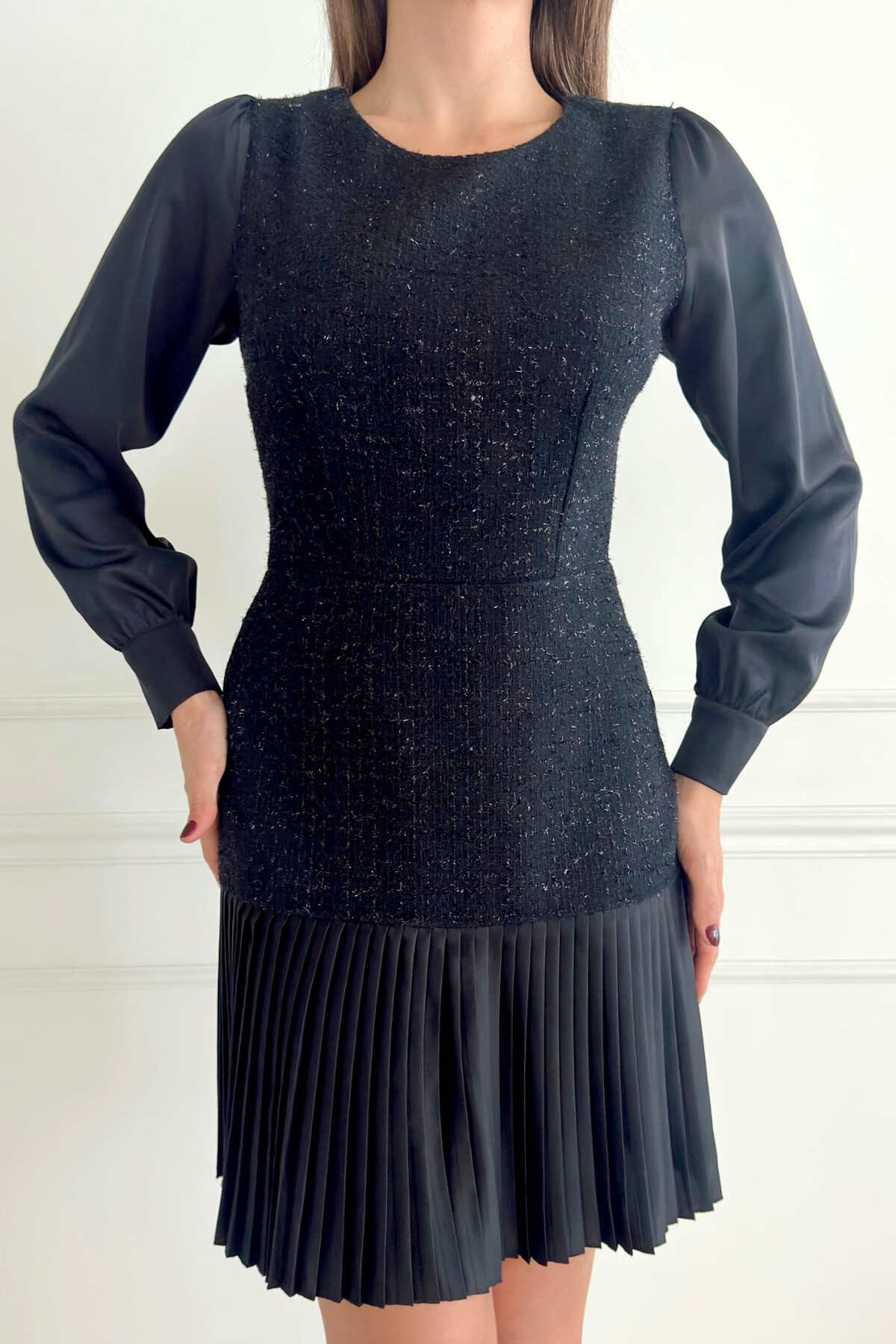 PLEATED CHANNEL DRESS