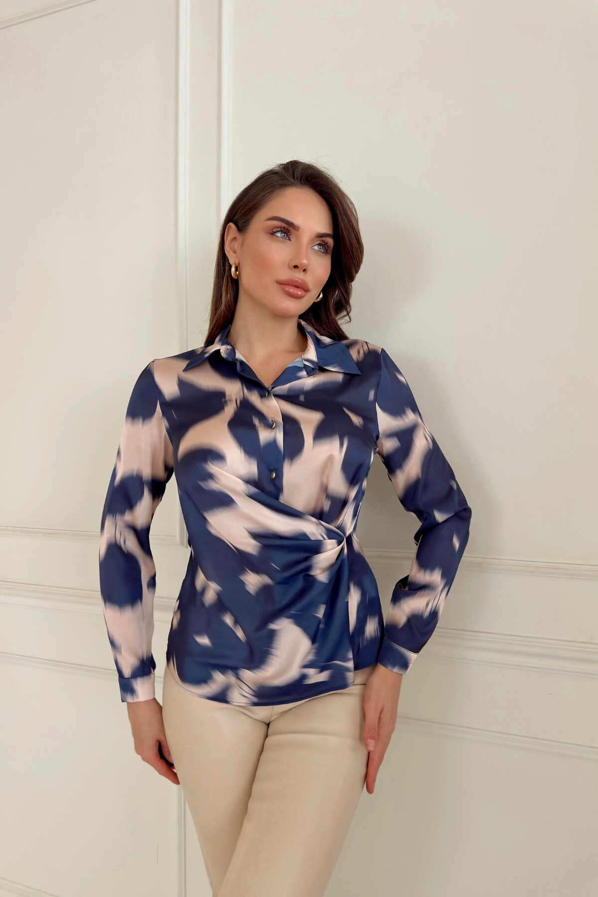 PRINTED SATIN WRAP BLOUSE