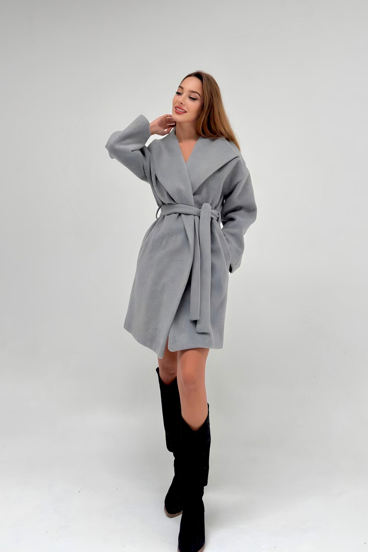 BELTED WOOL BLEND COAT