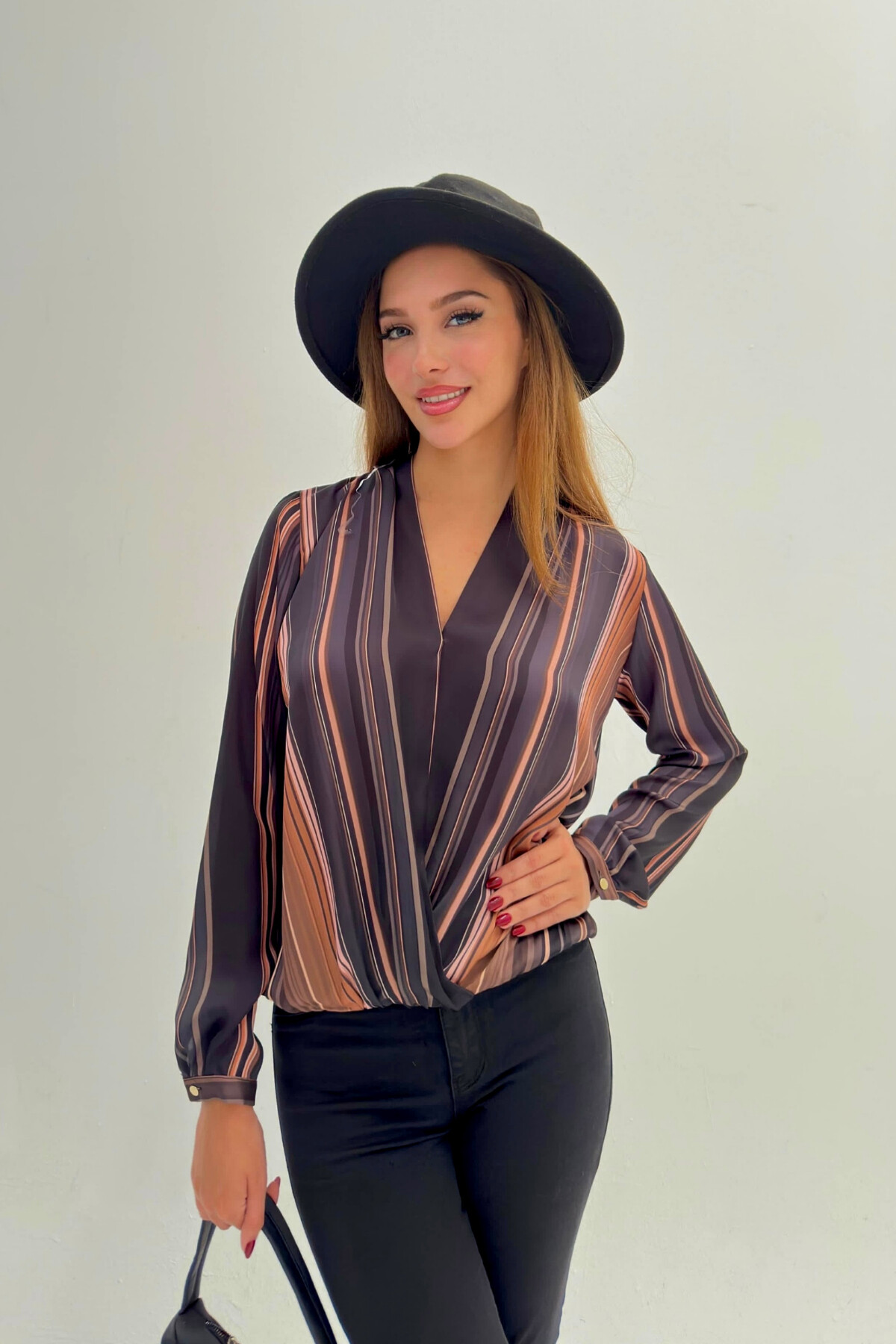 DOUBLE BREASTED COLLAR BLOUSE