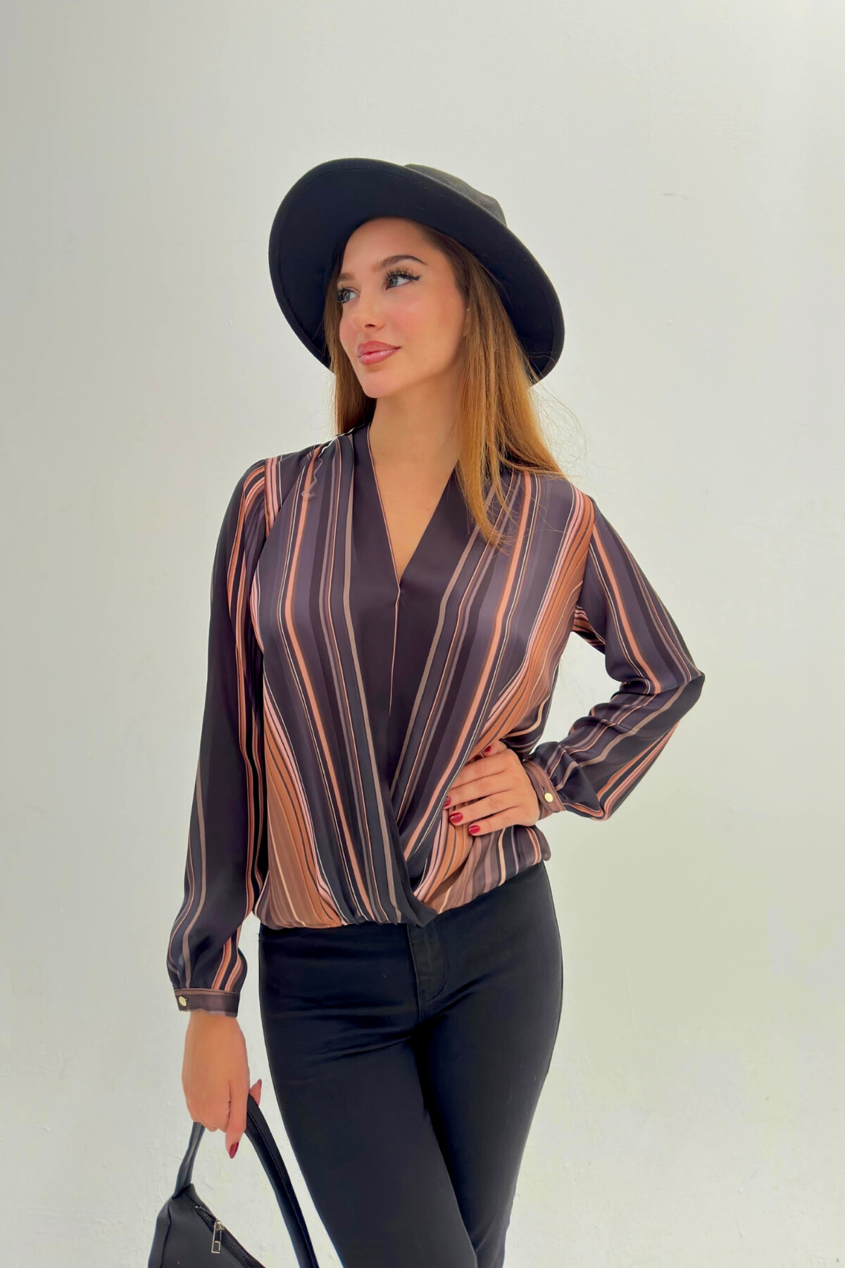 DOUBLE BREASTED COLLAR BLOUSE