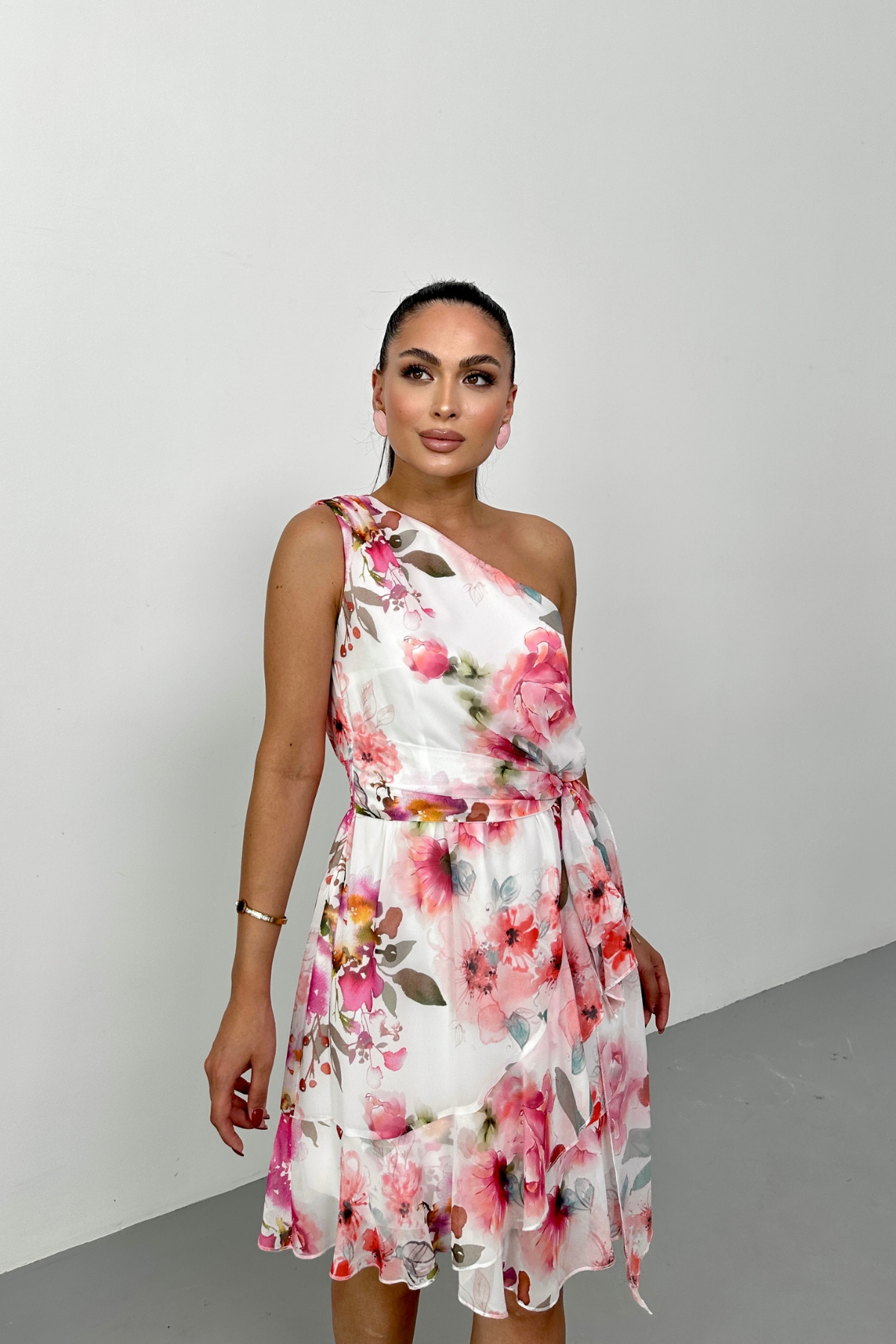 ONE SHOULDER DRESS