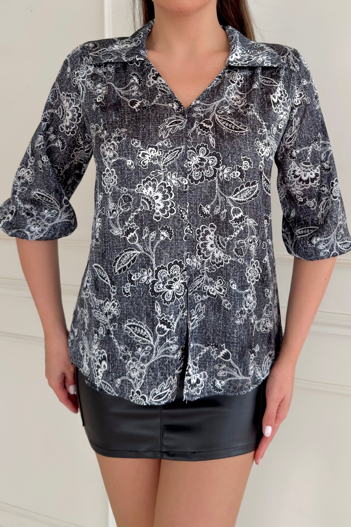 PATTERNED SATIN SHIRT