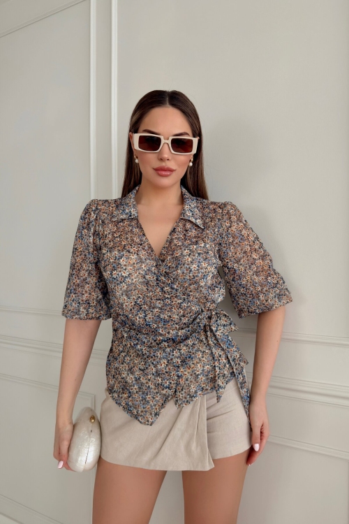 FLORAL BLOUSE